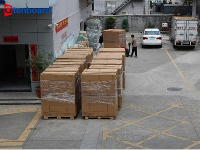 客户期待已久的发货现场