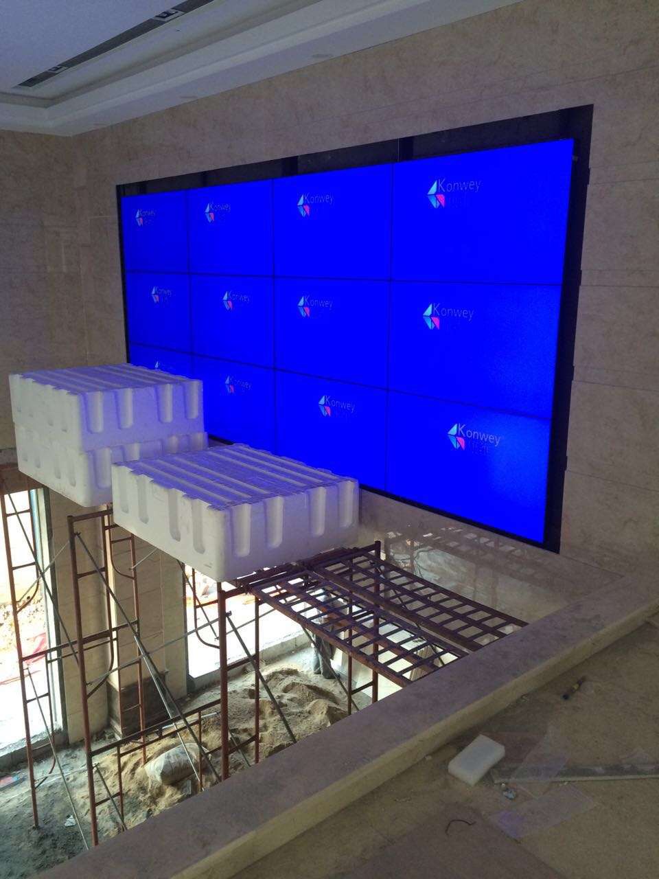 液晶拼接屏安装工程
