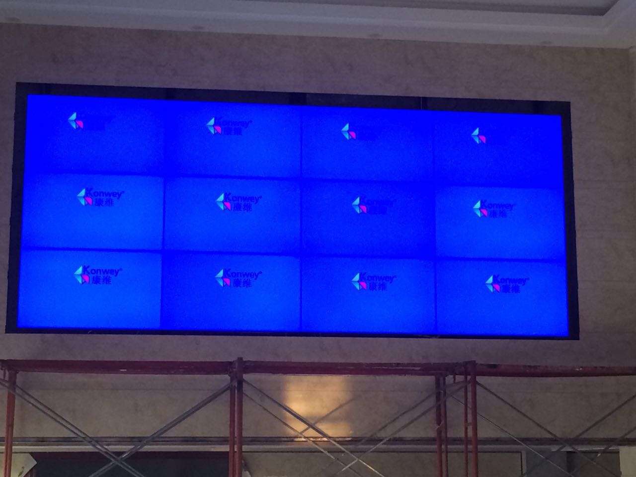 液晶拼接屏安装测试
