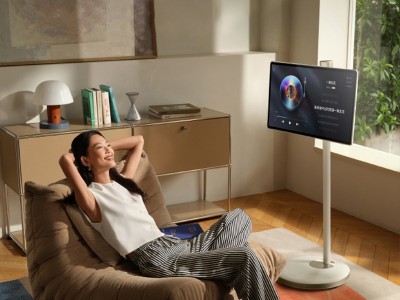 21.5-32 寸多尺寸闺蜜机 - 移动电源 - 通话 - WiFi - 随行娱乐神器