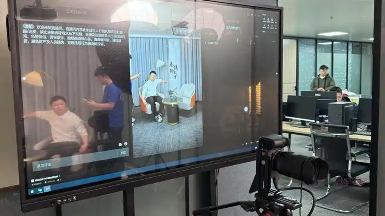 高清交互稳如 “播”—— 深圳自媒体直播公司为何独宠康维伟业会议机？