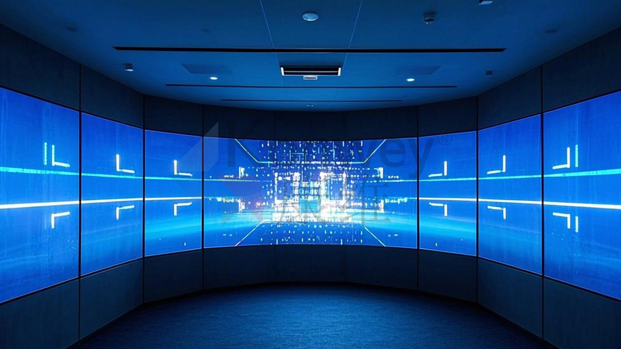 角色扮演店铺引入康维伟业 LED 拼接屏，打造沉浸式体验​